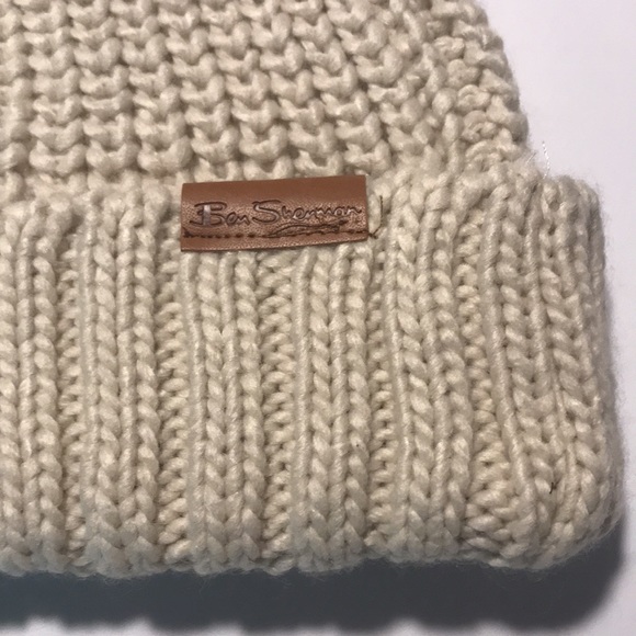 Ben Sherman Knit Hat - Picture 8 of 9